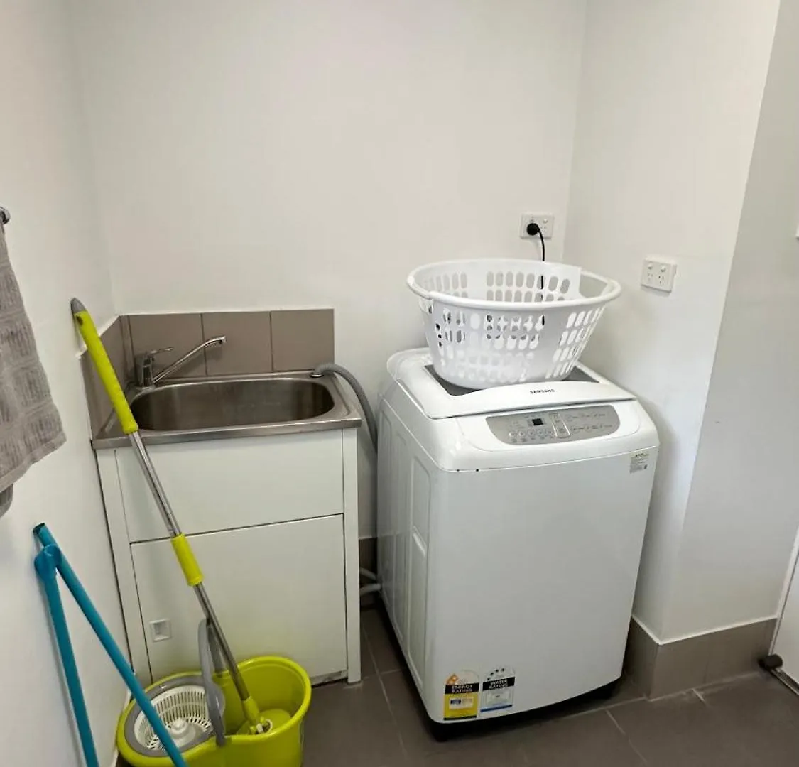 Comfortable Holiday Home Bne Brisbane Australia