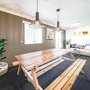 Guest house Calamvale Business Or Like, Brisbane